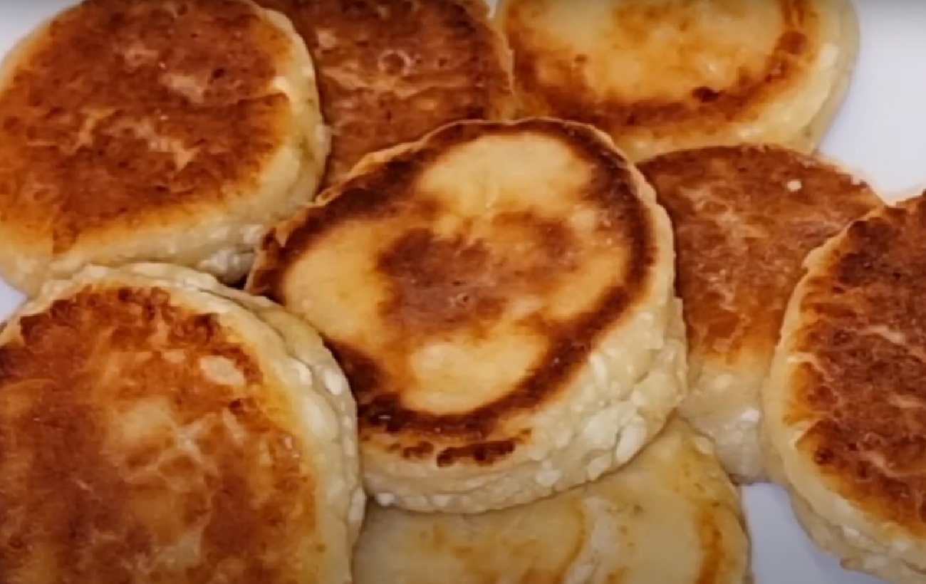 Сирники з бананом: 2 способи приготувати смачну страву